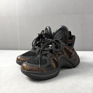 Authentic Louis Vuitton Black and Brown Women's Shoes